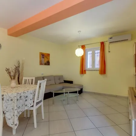 Apartments With Wifi Mali Losinj Mali Losinj