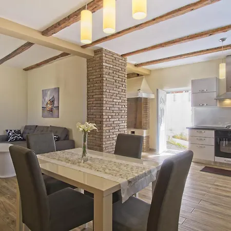 Apartments With Wifi Mali Losinj *